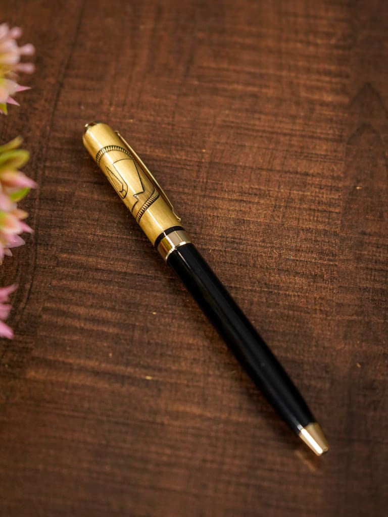 Balaji Pen & Stand - BCG0067