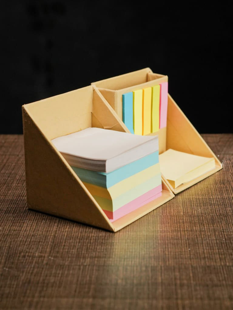 Eco Friendly - Sticky Note Cube Pad - Pen / Card Holder - BCG0099