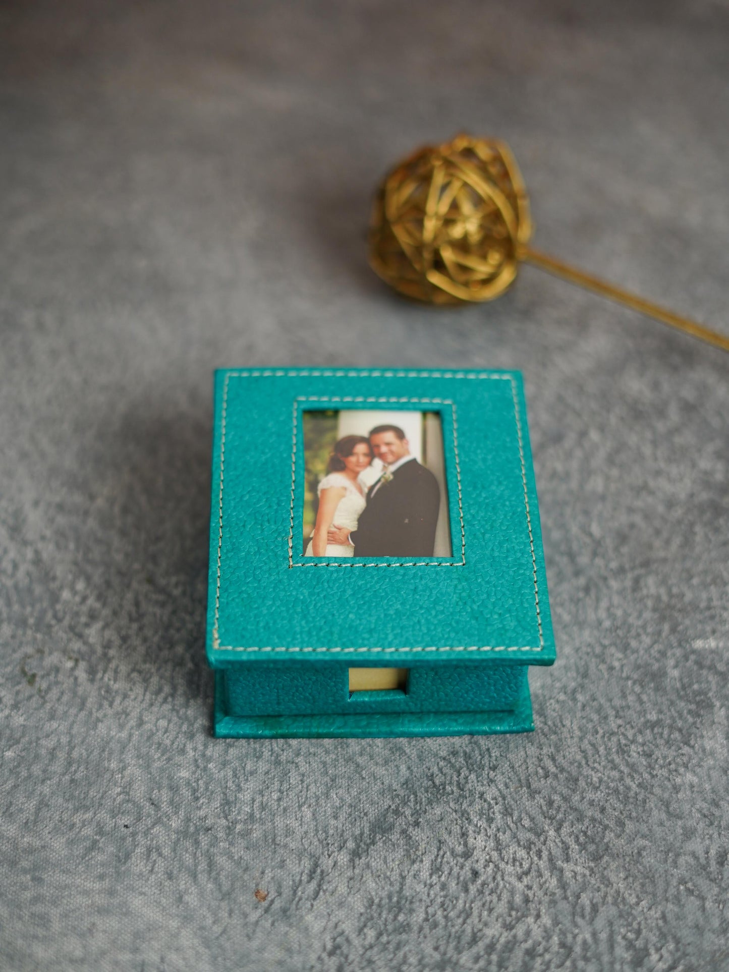 Sticky Note Holder with Personalized Photo Frame - BCG0192