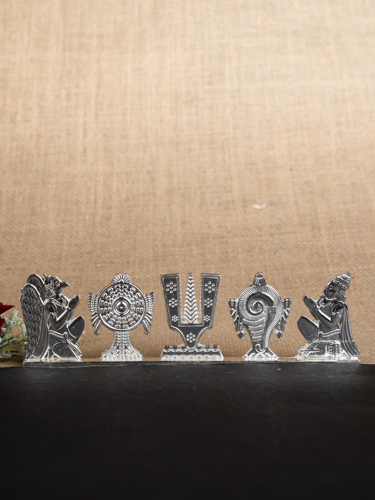 Zinc Alloy Shank Chakra Nama Stand - Silver Finish - WBG1424-4