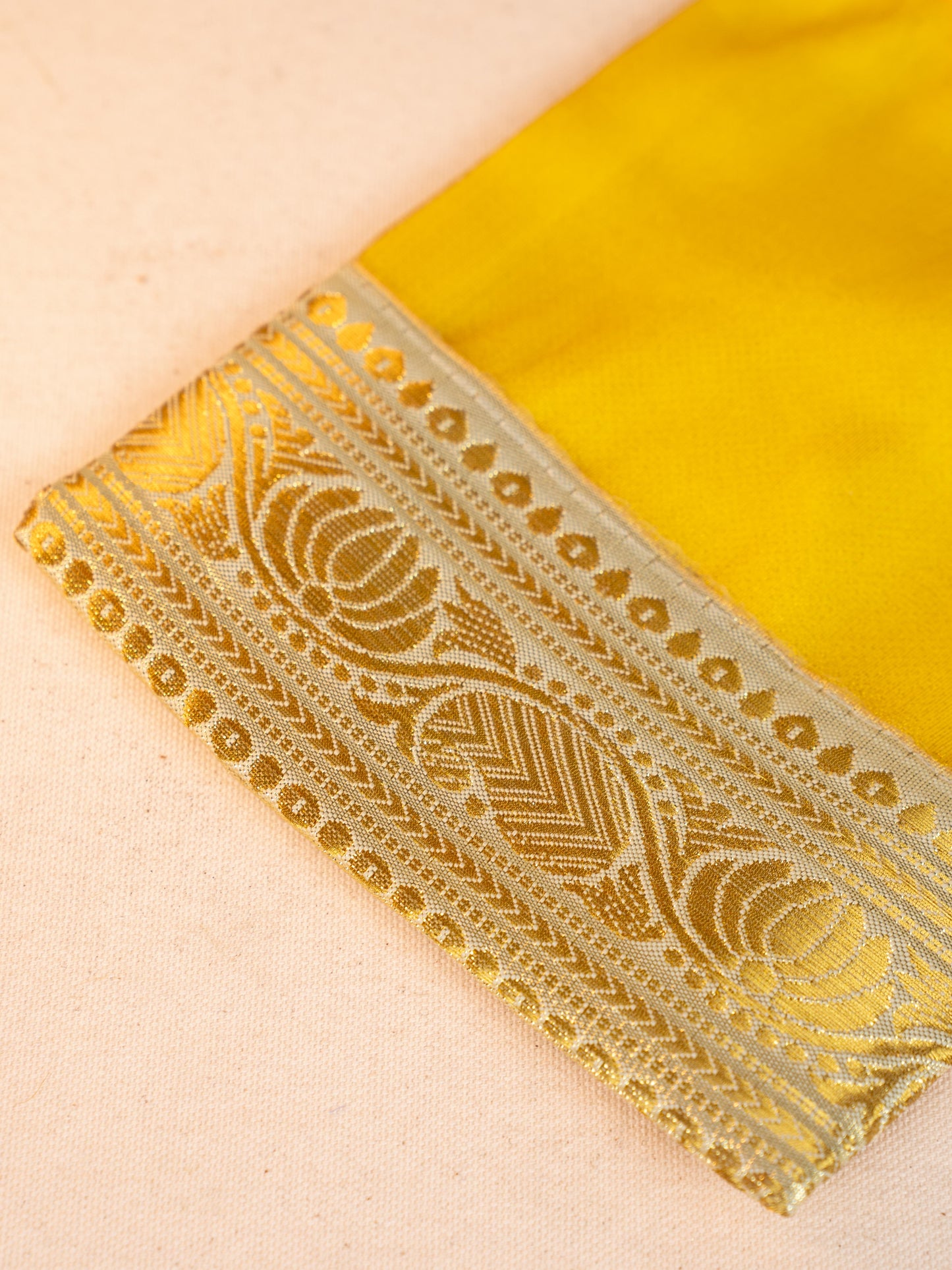 String Bag with Border - WBG1687