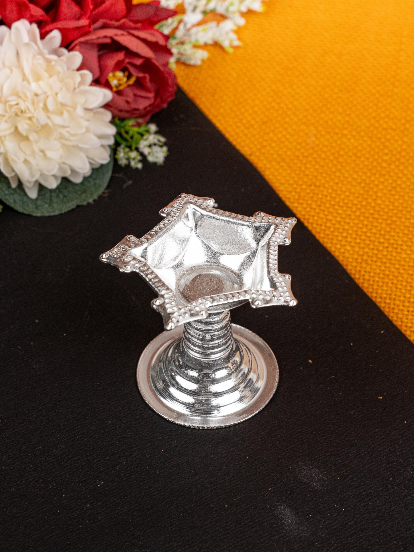 German Silver 5 Face Diya - 2 inch - WBG1812