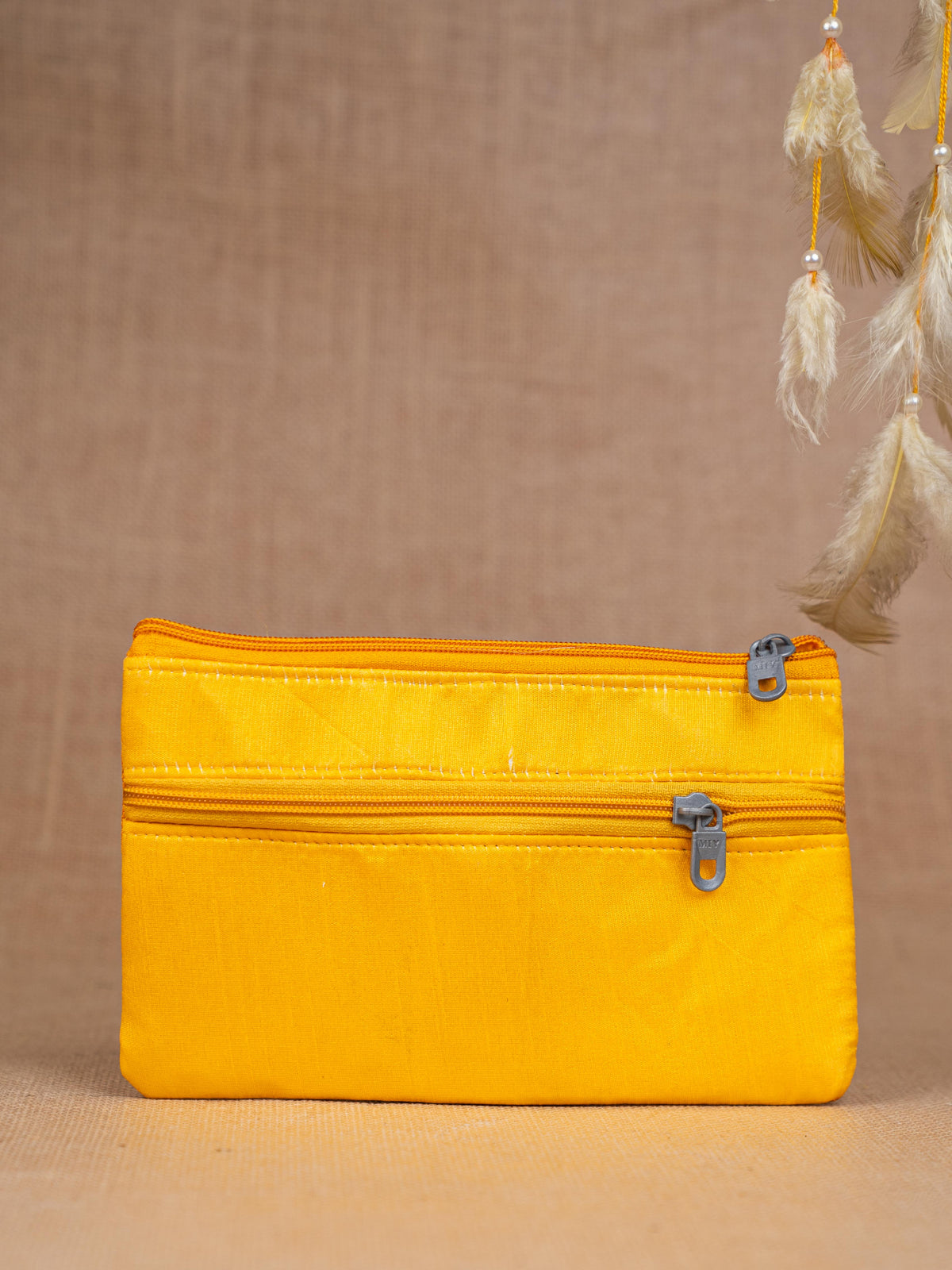 Raw Silk Purse - Leaf Design - WBG1820