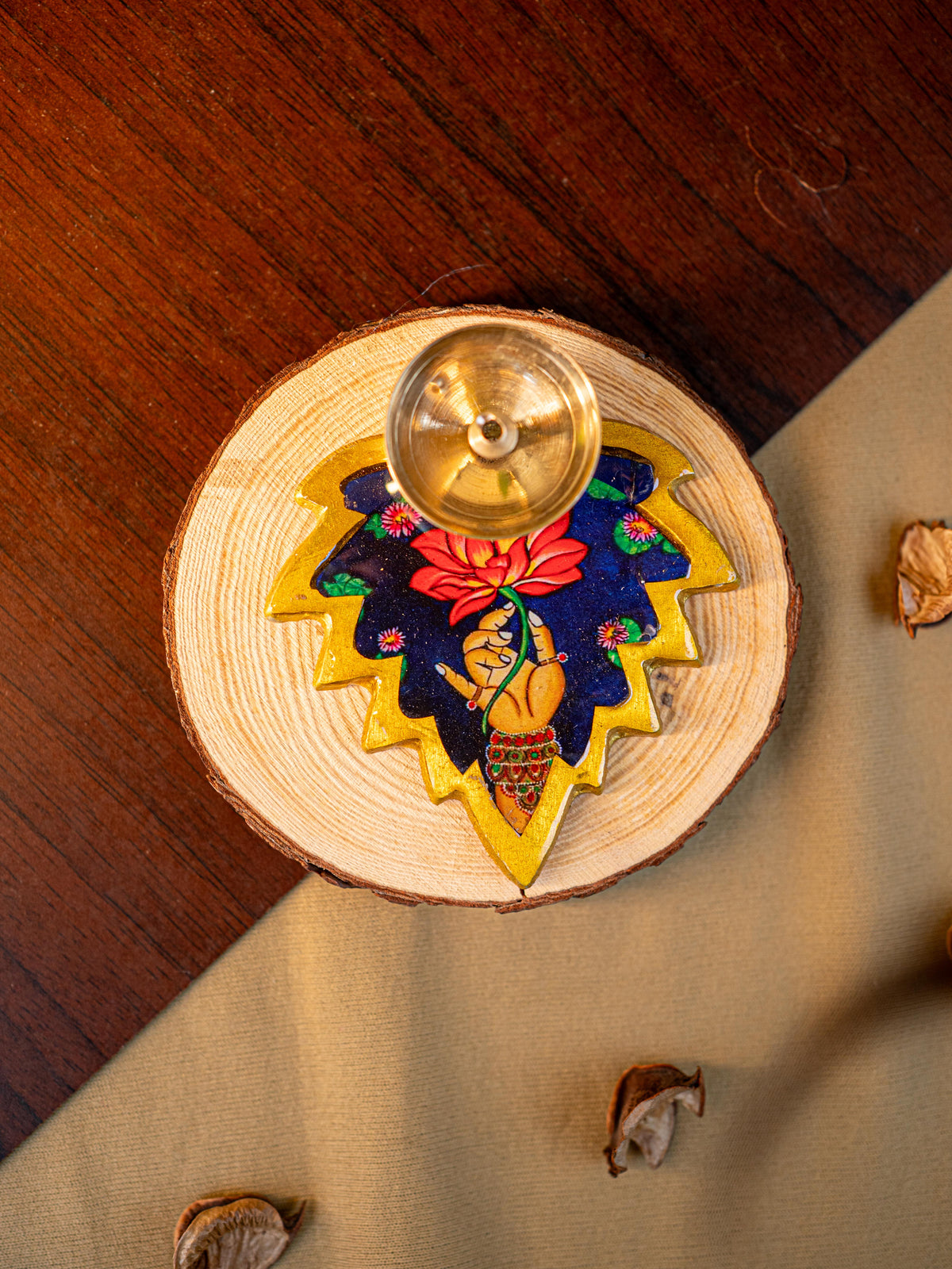 Brass Diya with Leaf - WBG1842