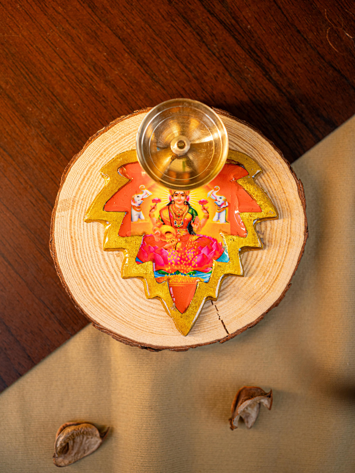 Brass Diya with Leaf - WBG1842