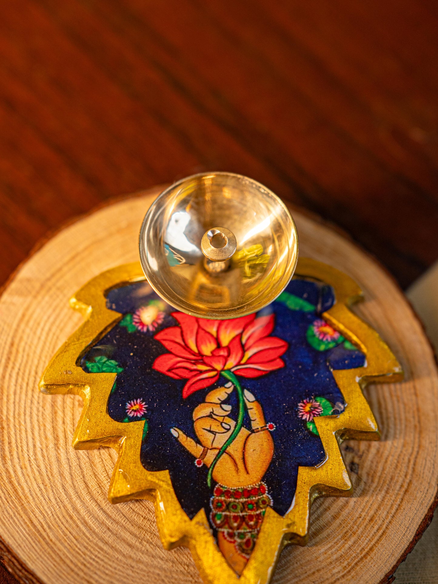 Brass Diya with Leaf - WBG1842