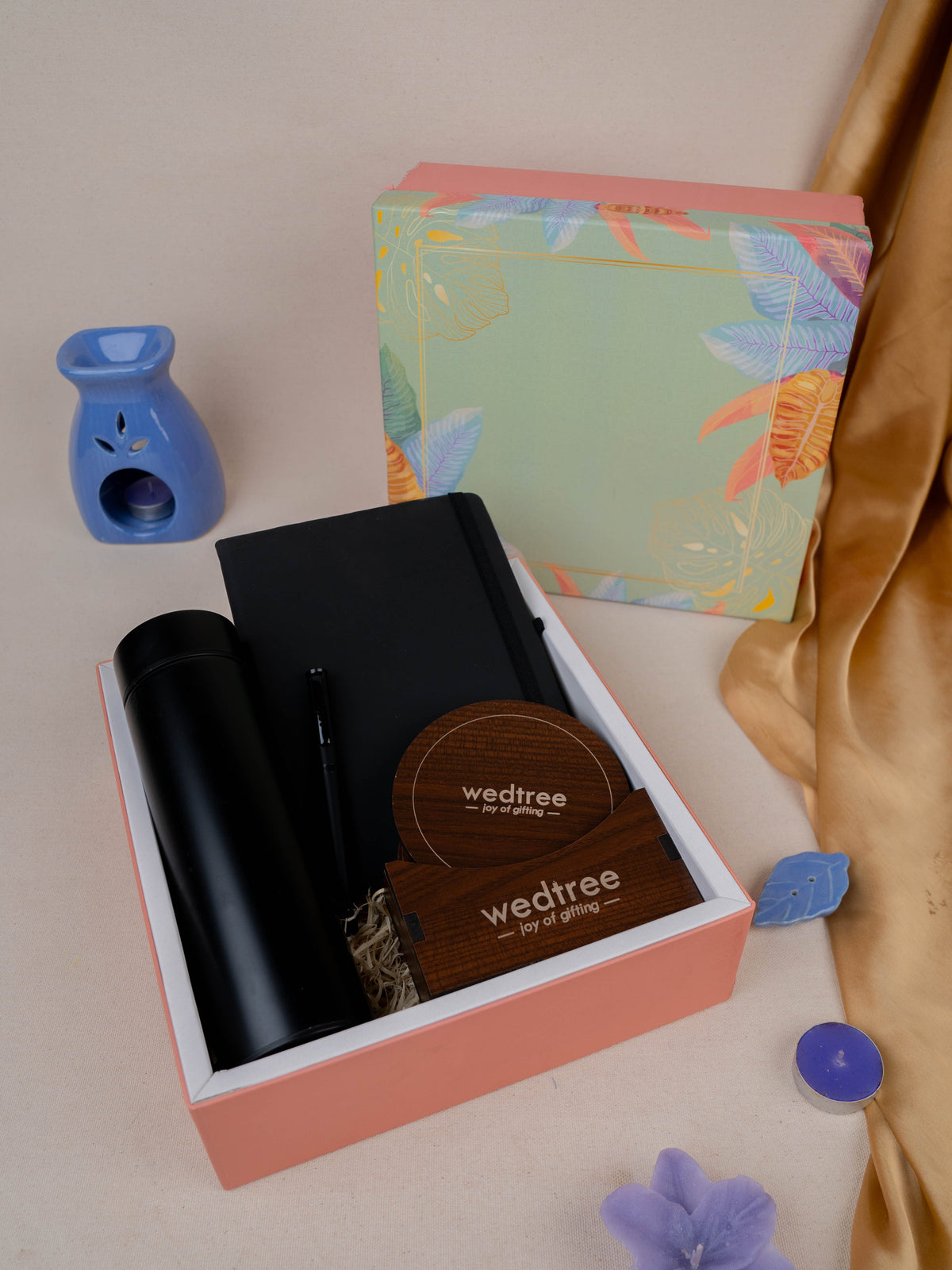 Deepavali: Mudivili Box with Flask & Diary with Pen Set & Tea Coaster - WDC0008