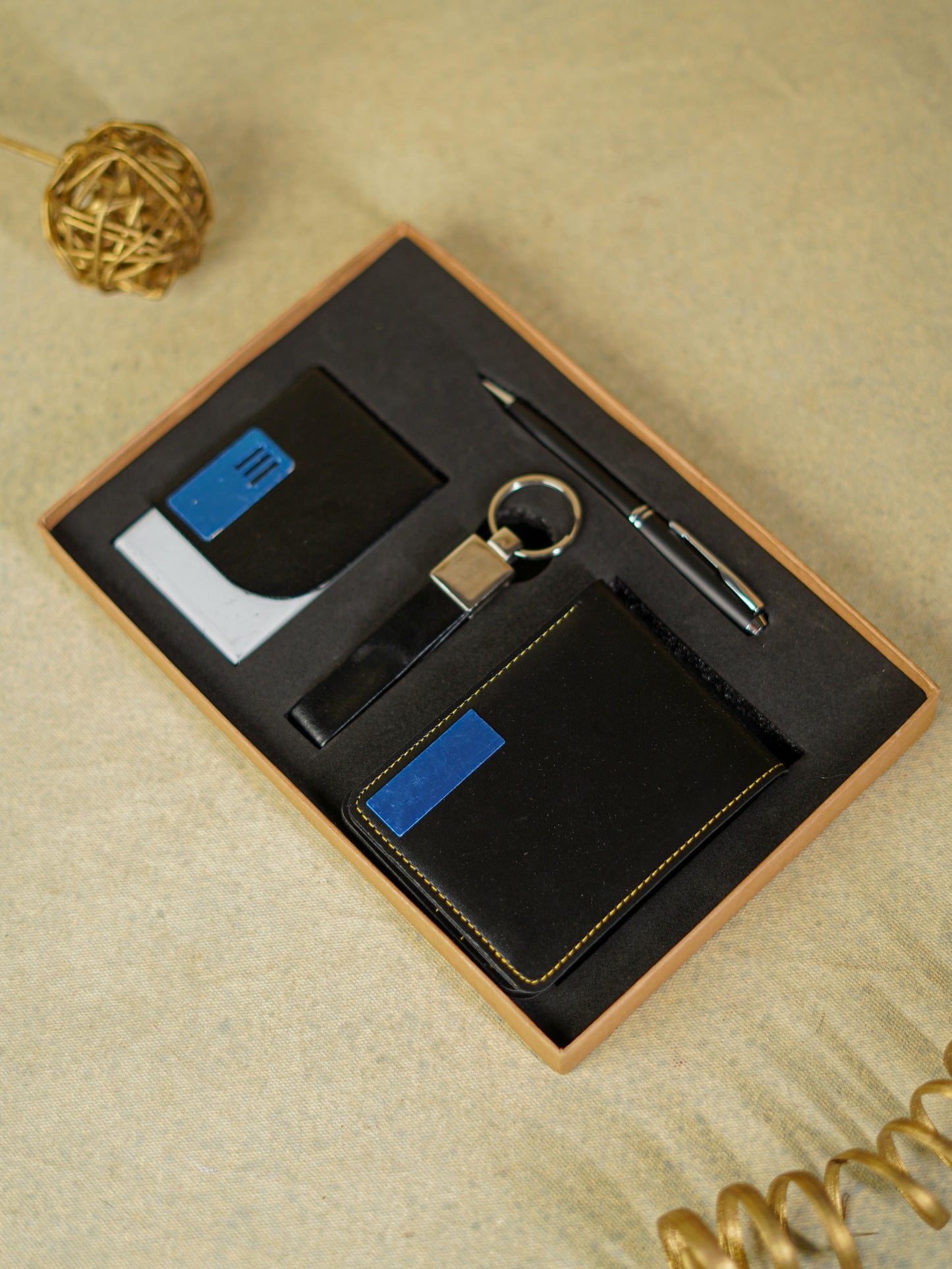 Corporate Gift - Employee Joining Gift - Black - BCG0117