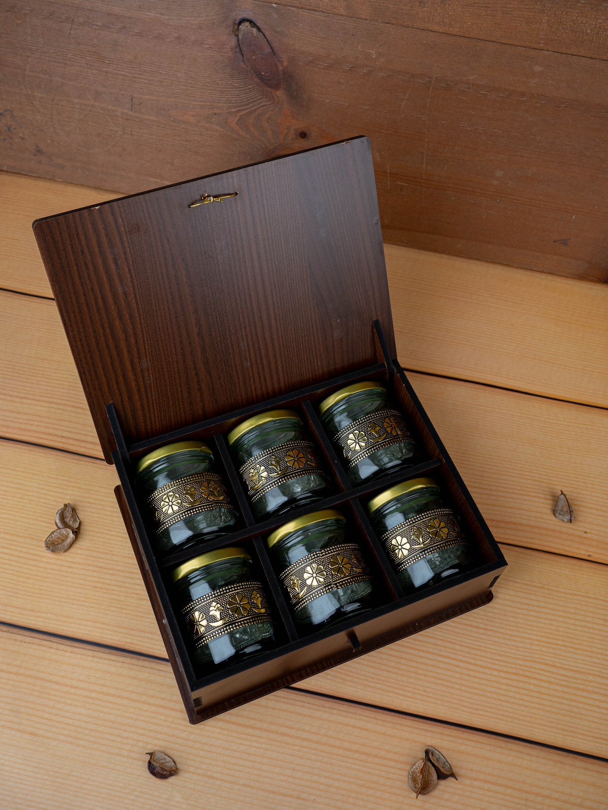 Brown Dry Fruit Box with 6 Glass Jar - Annapakshi Design - 9x7 inch - WL5385-2
