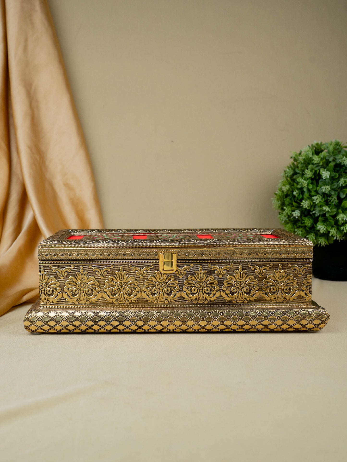 Oxidized 3 Jar Dry Fruit Box - WL5446
