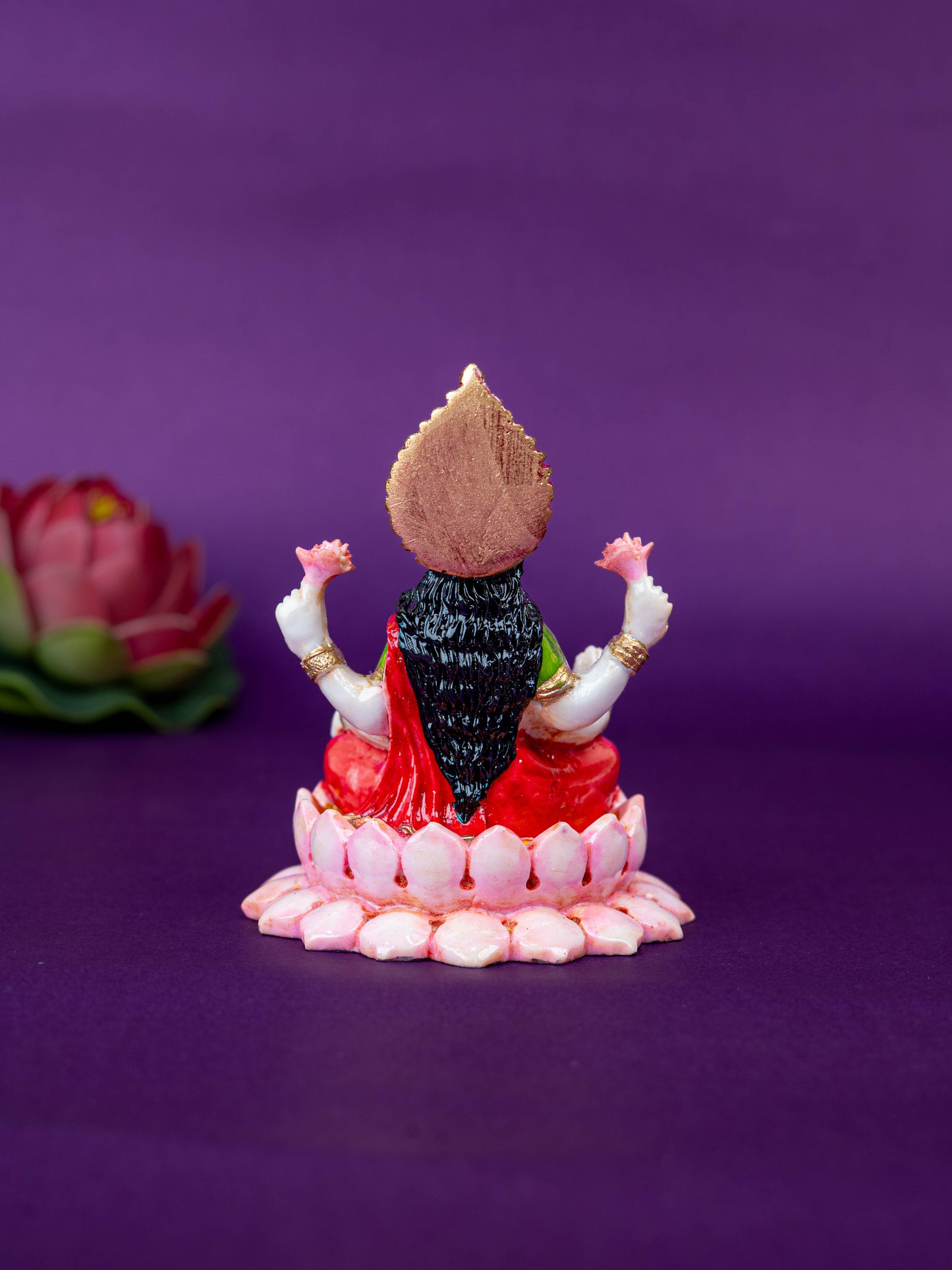 Polystone Lakshmi Idol on Lotus Base - 4 inch - WL5520