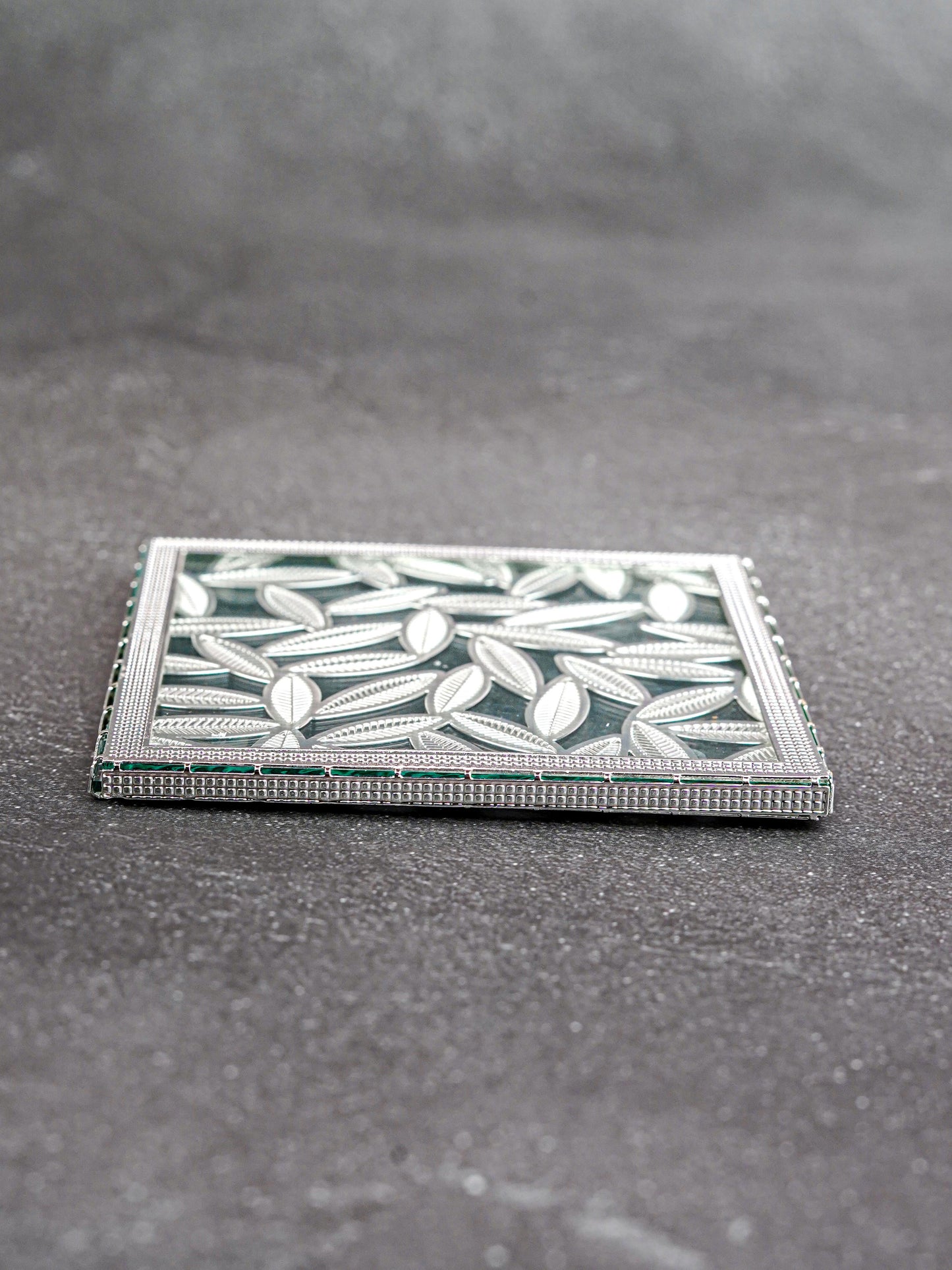 White Metal Leaf Design Coaster - Silver - WL5579-1