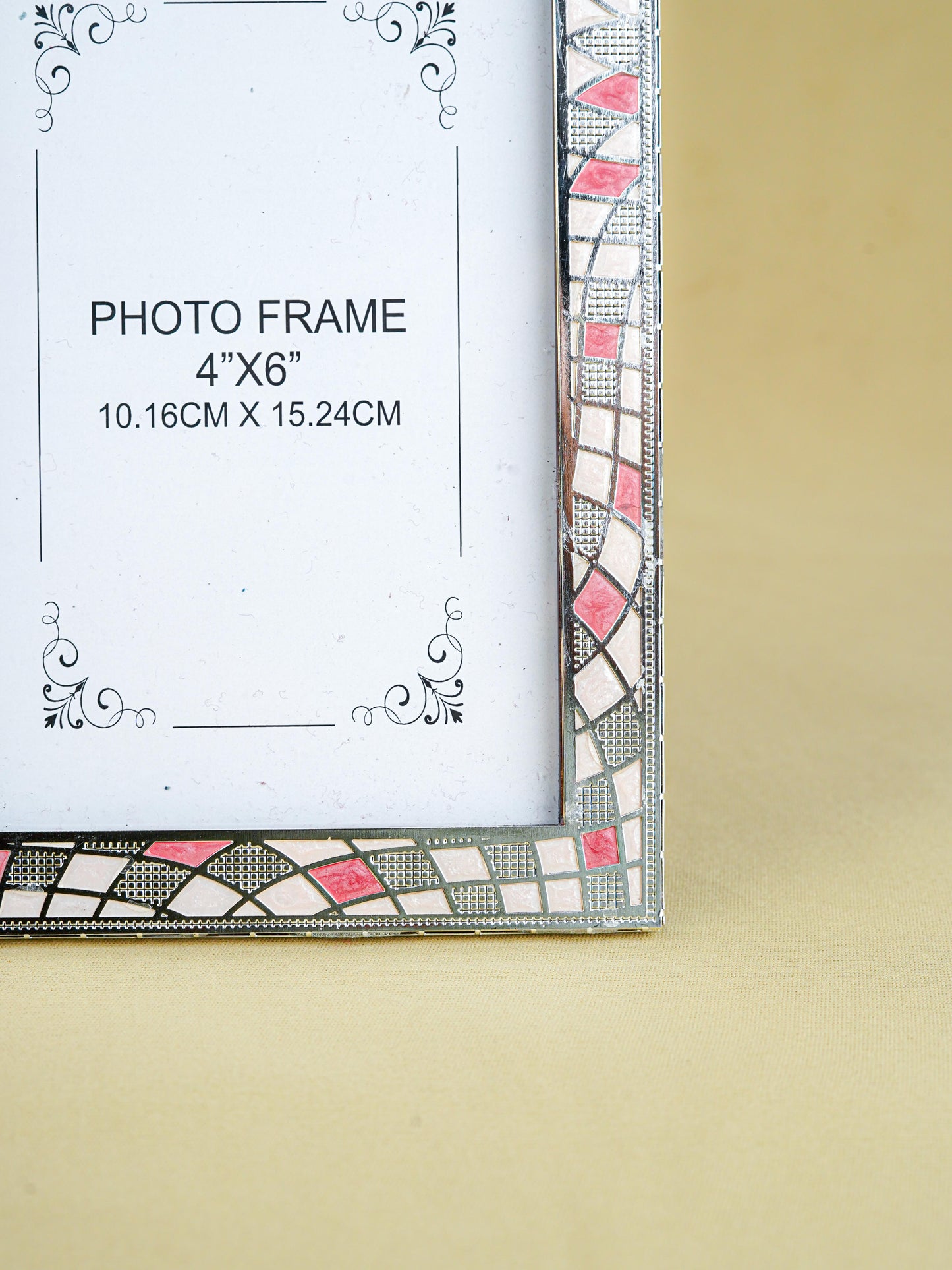 White Metal Designer Photo Frame - Pink - WL5588-1