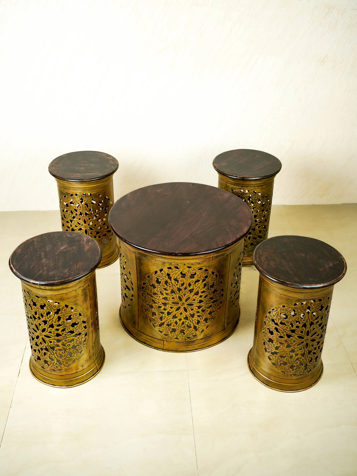 Coffee Centre Table with 4 Side Stools - Gold - WL6097