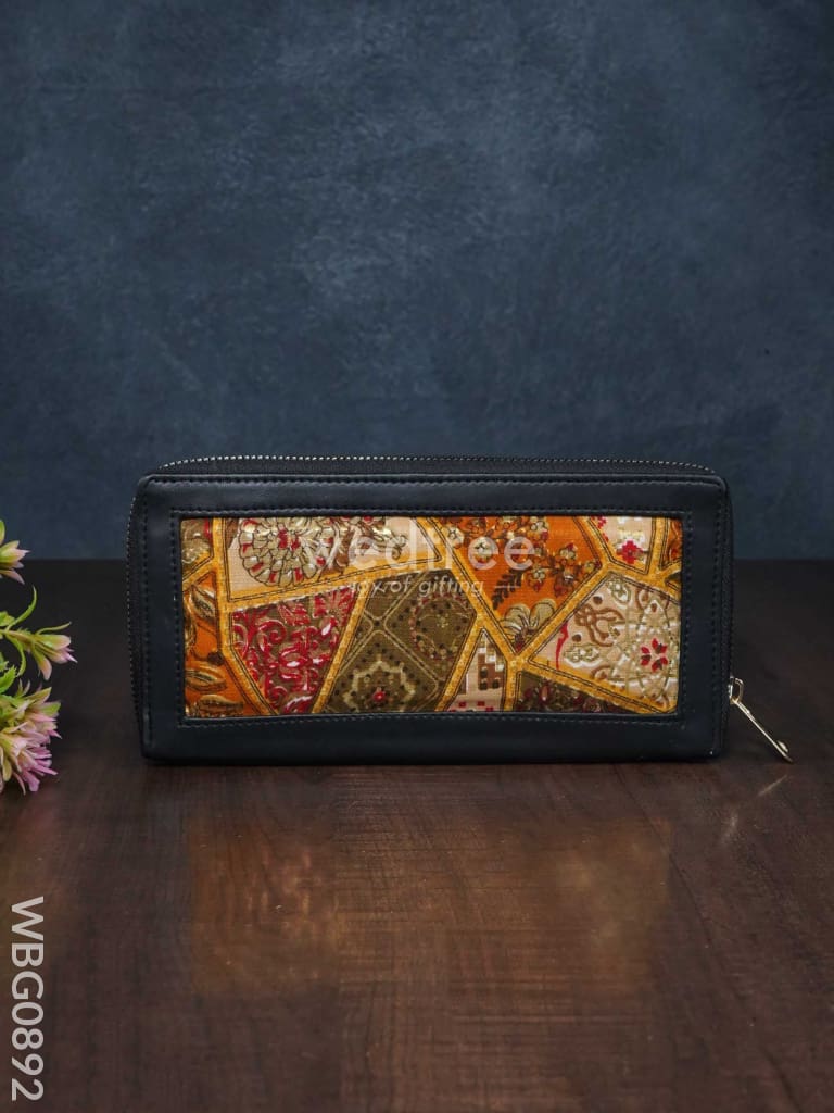 Assorted Printed Fabric Clutch - WBG0892