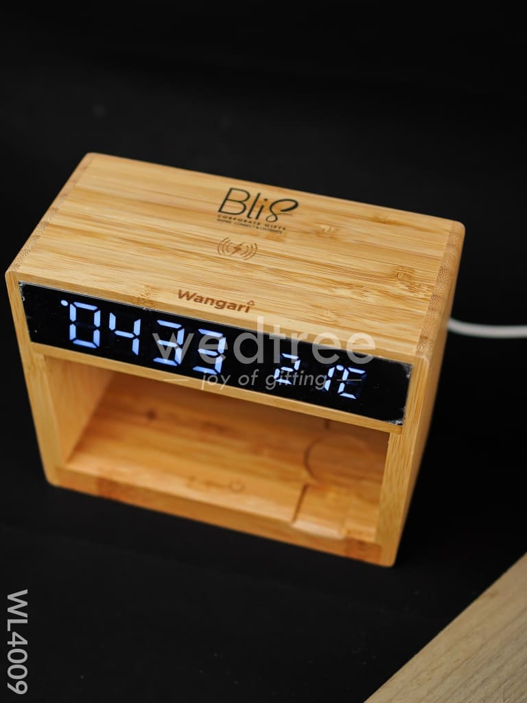 Bamboo Multifunctional Wireless Charging Junction - WL4009