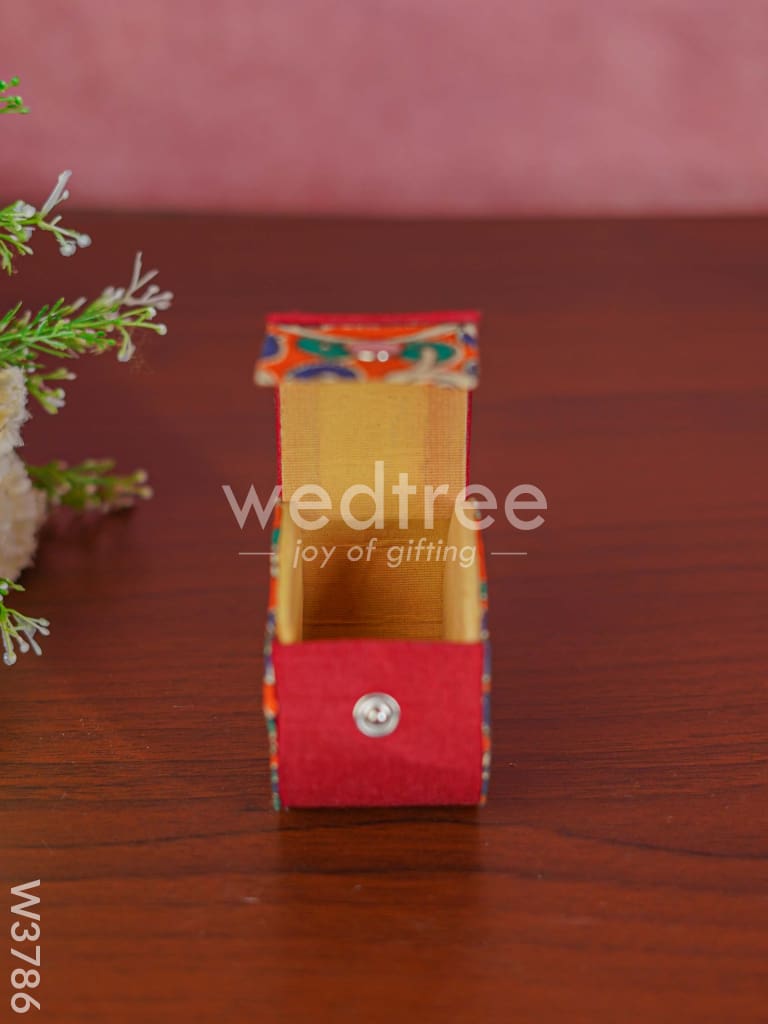 Bangle Holder with Kalamkari Design - W3786
