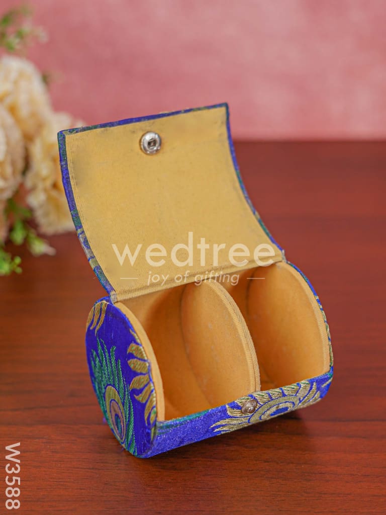 Bangle Holder with Peacock Feather Design - W3588
