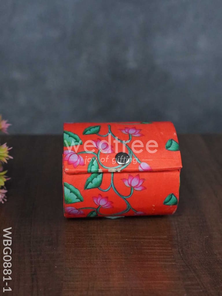 Bangle Holder with pichwai prints - 4 inch - WBG0881-1