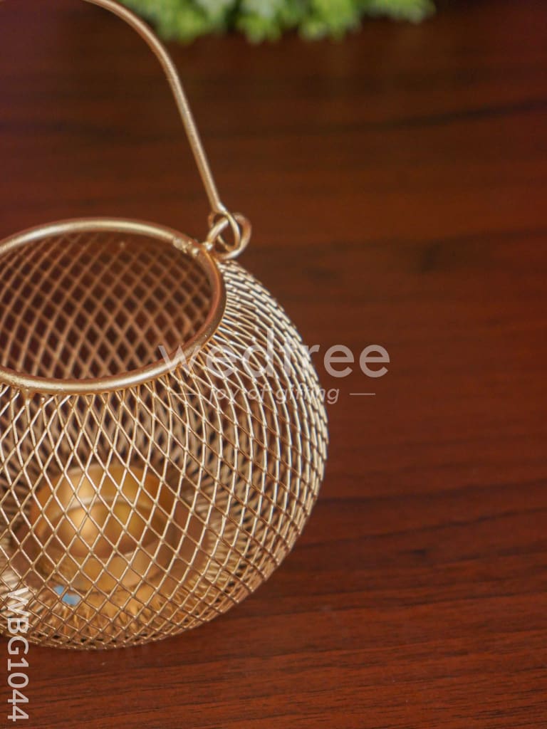 Bowl shaped T Light Holder with Metal Handle - WBG1044