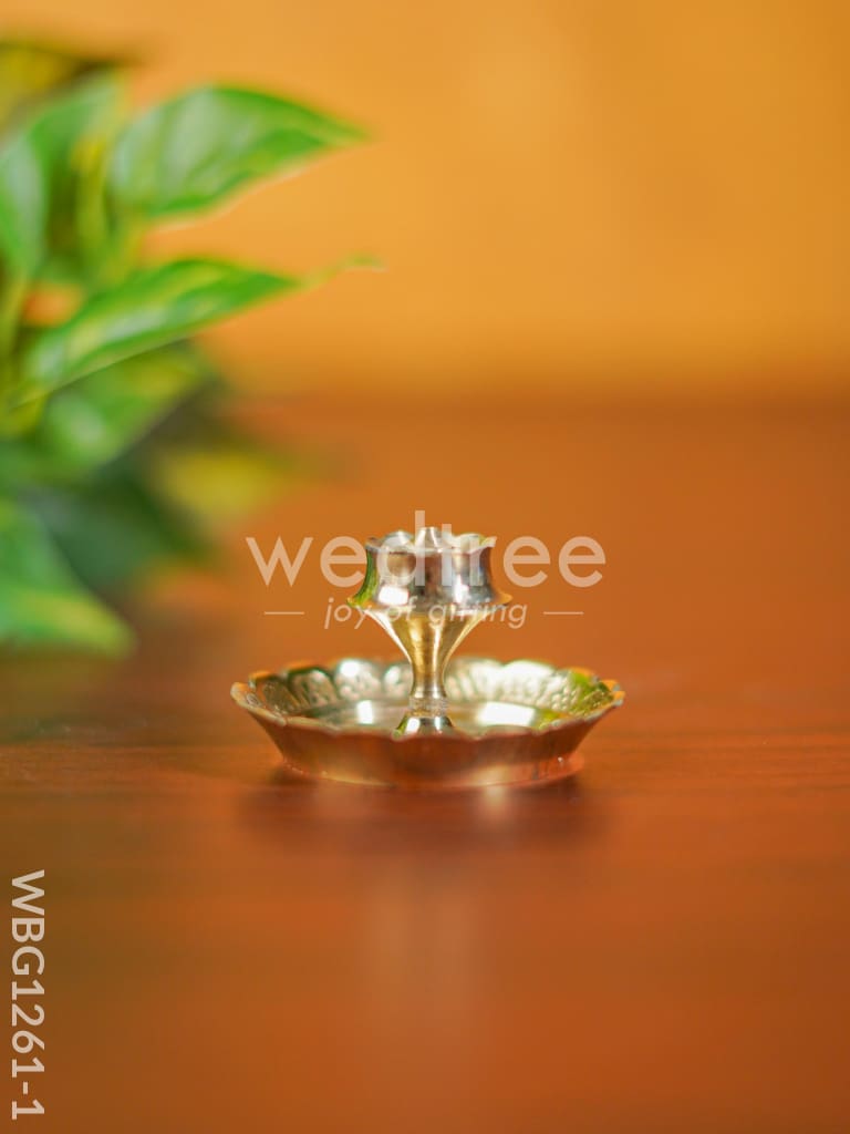 Brass Agarbathi stand - WBG1261