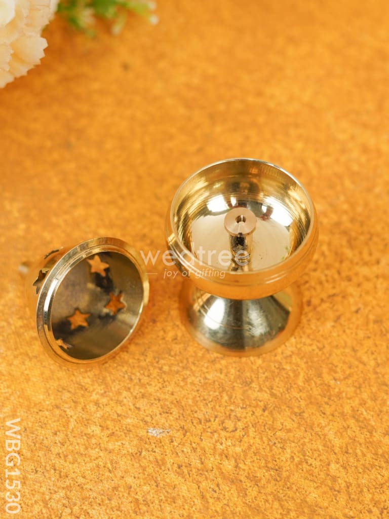 Brass Akhand Diya - 4 inch - WBG1530