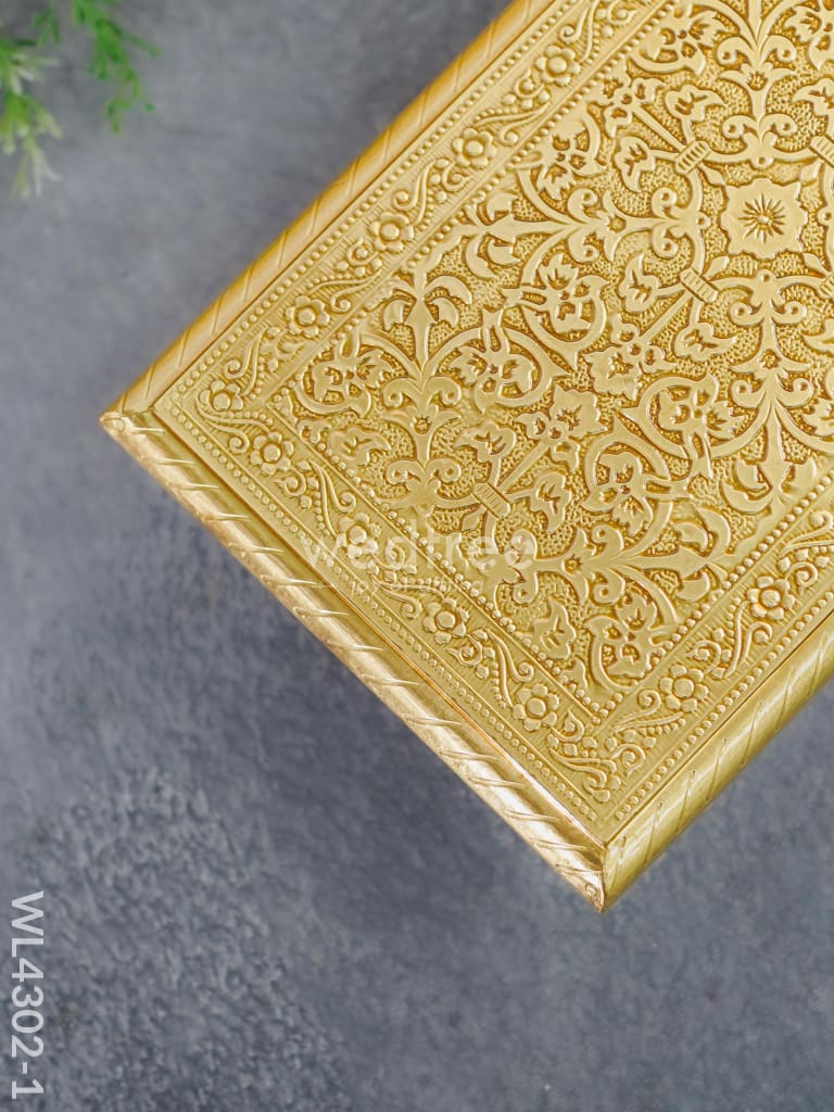 Brass Decorative Manai - WL4302