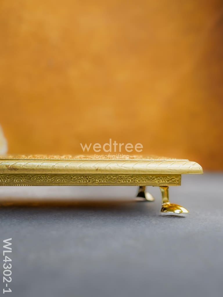 Brass Decorative Manai - WL4302