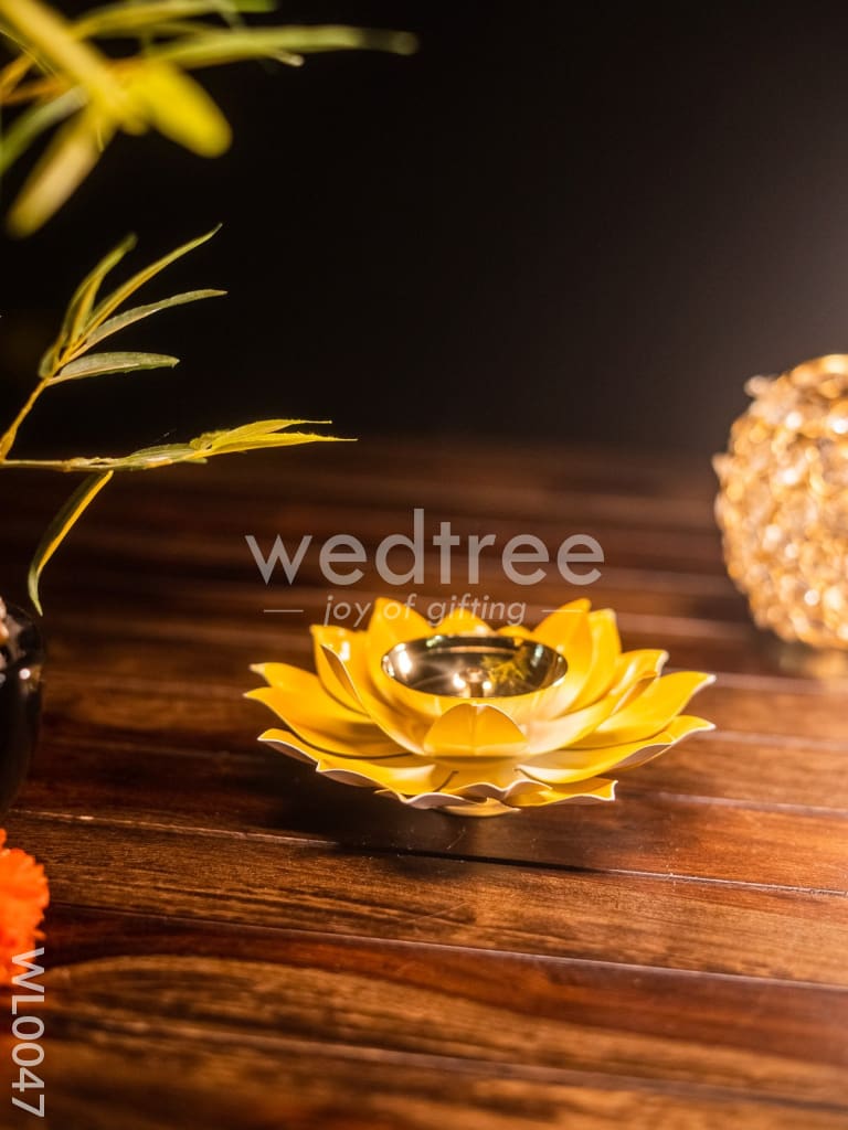 Brass Lotus Shaped Diya - Set of 2 - WL0047