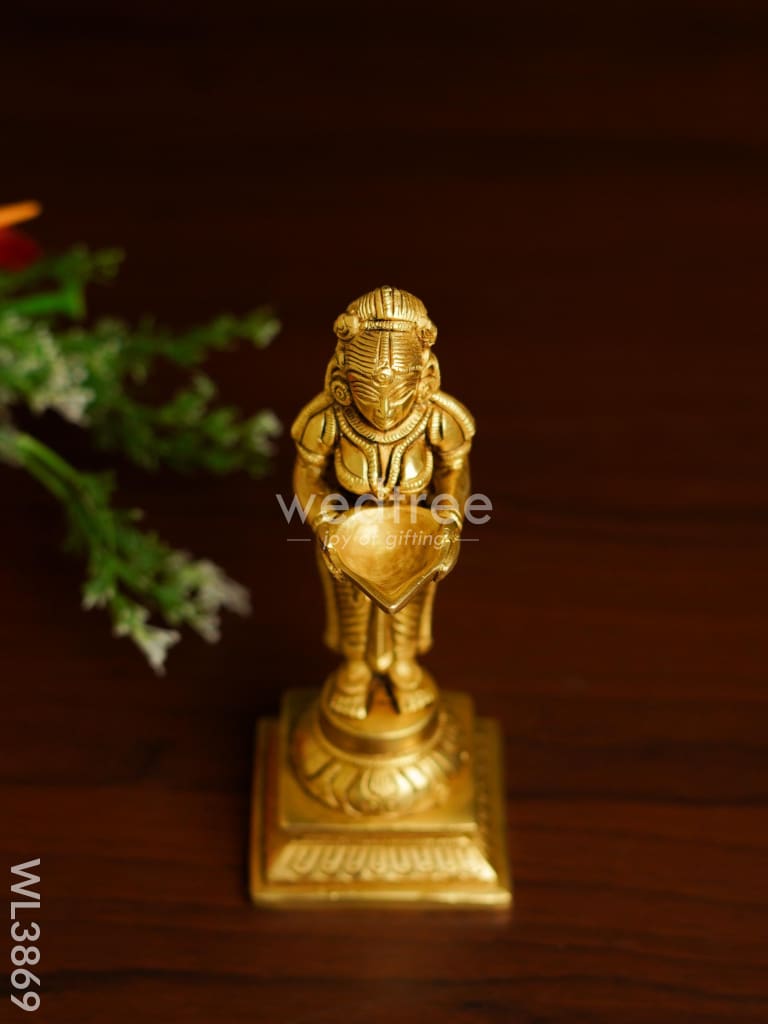 Brass Paavai Vilakku on Square Podium - WL3869