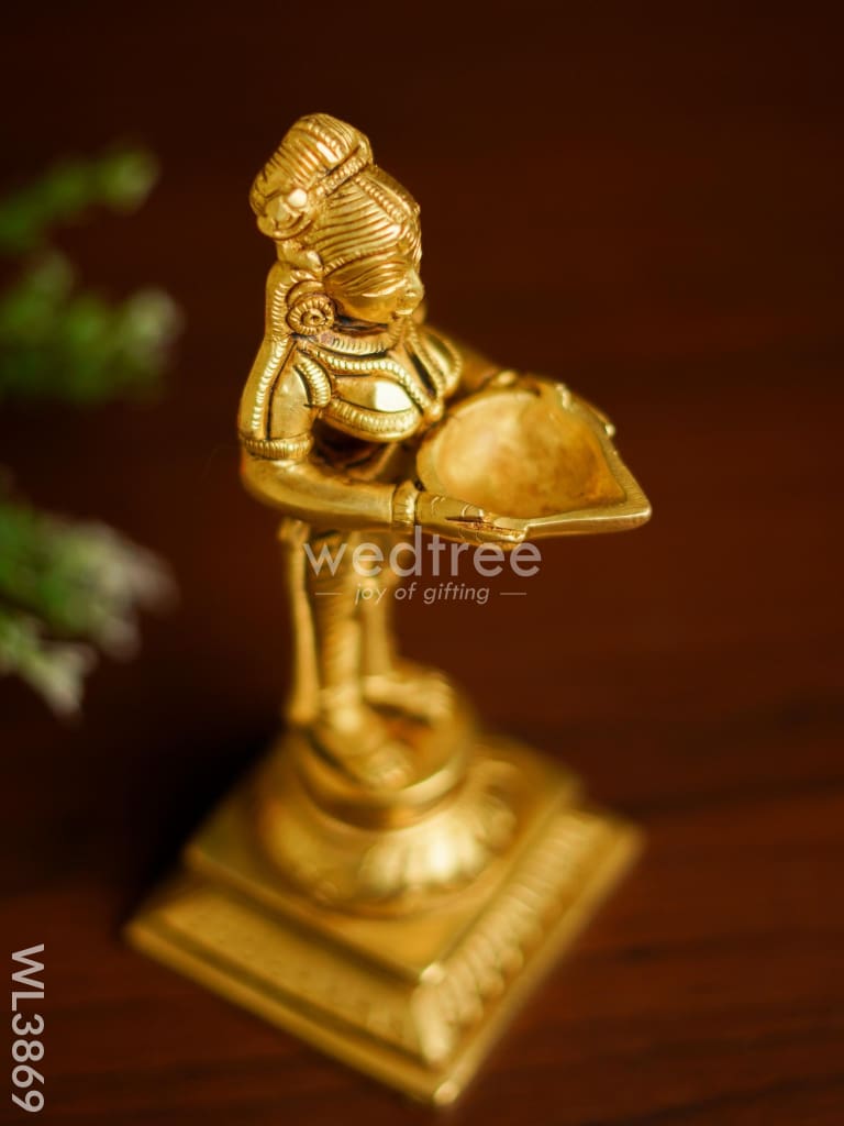 Brass Paavai Vilakku on Square Podium - WL3869