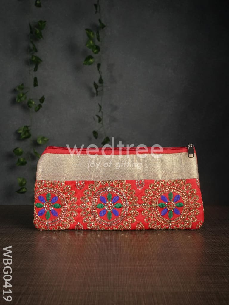 Colourful Floral Embroidery Purse with Zipper - WBG0419