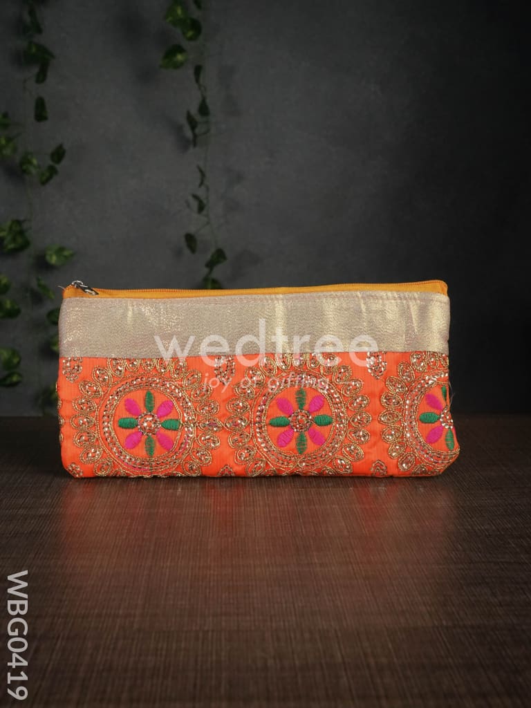 Colourful Floral Embroidery Purse with Zipper - WBG0419