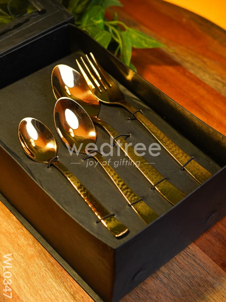 Cutlery Set (Table Spoon, Dessert spoon, Teaspoon and Fork) - Gold (Set of 24 pieces) - WL0347