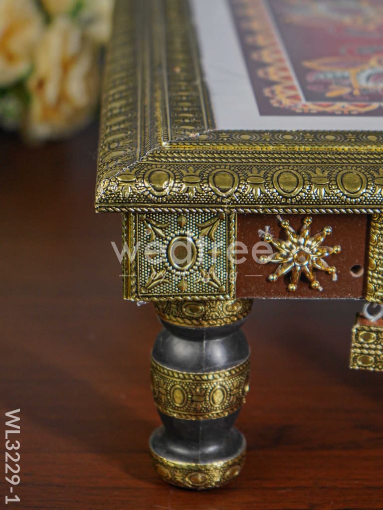 Decorative Golden Oxidized Manai