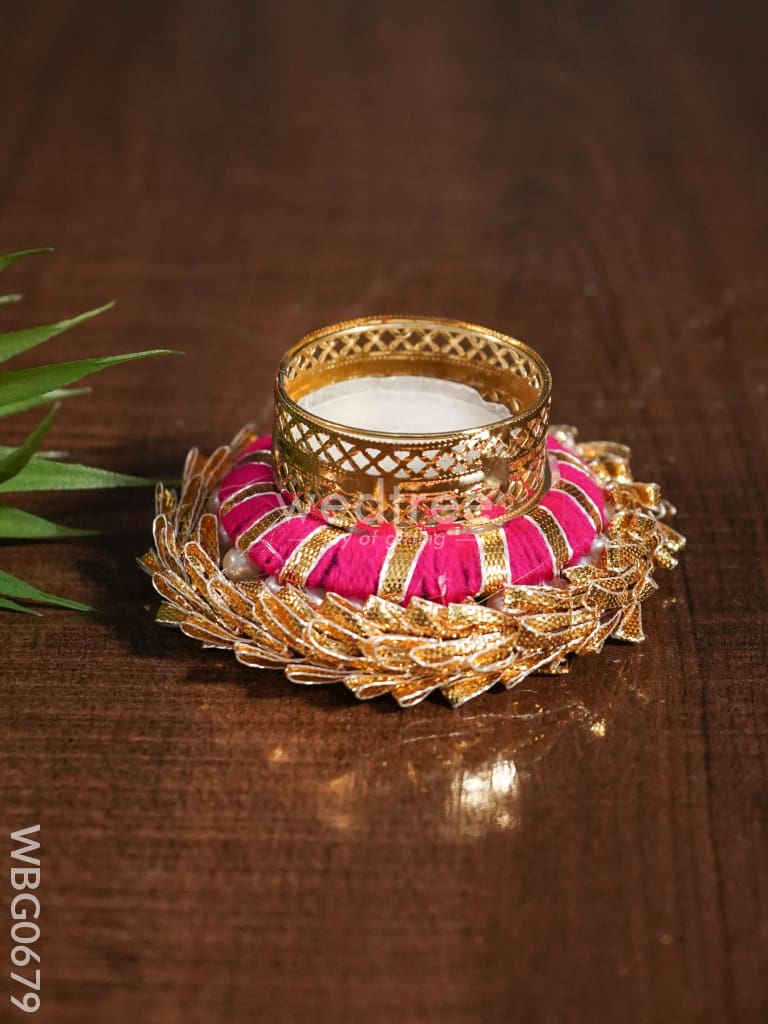 Decorative T Light Holder Design - WBG0679