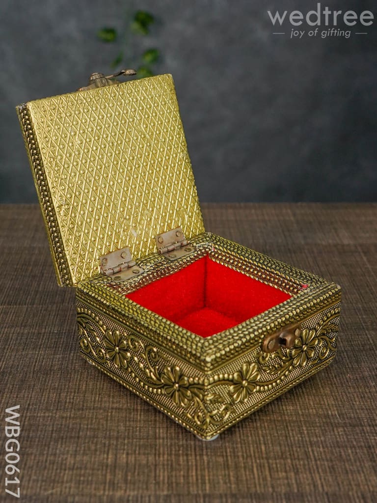 Dry Fruit Box - Flower Embossed - WBG0617