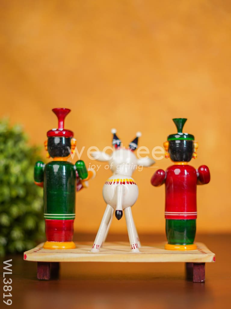 Etikoppaka Toys - Musicians with Cow - WL3819