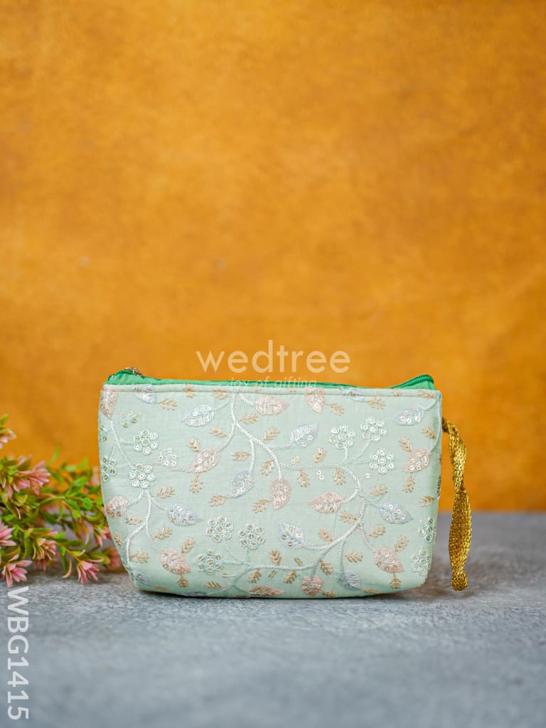 Floral Embroidered Pouch - WBG1415