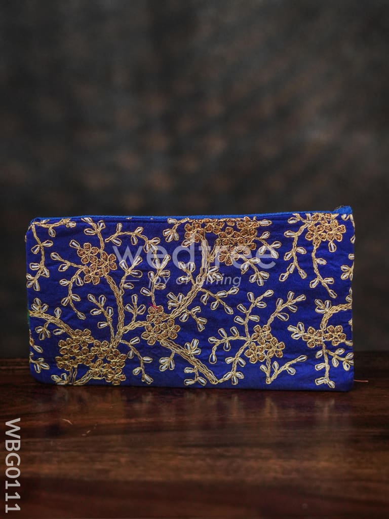 Floral Embroidery Purse with Zipper - WBG0111