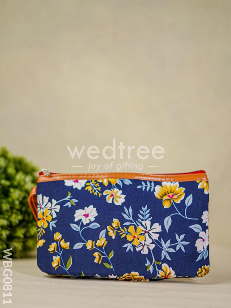 Floral Purse with Faux Leather - WBG0811