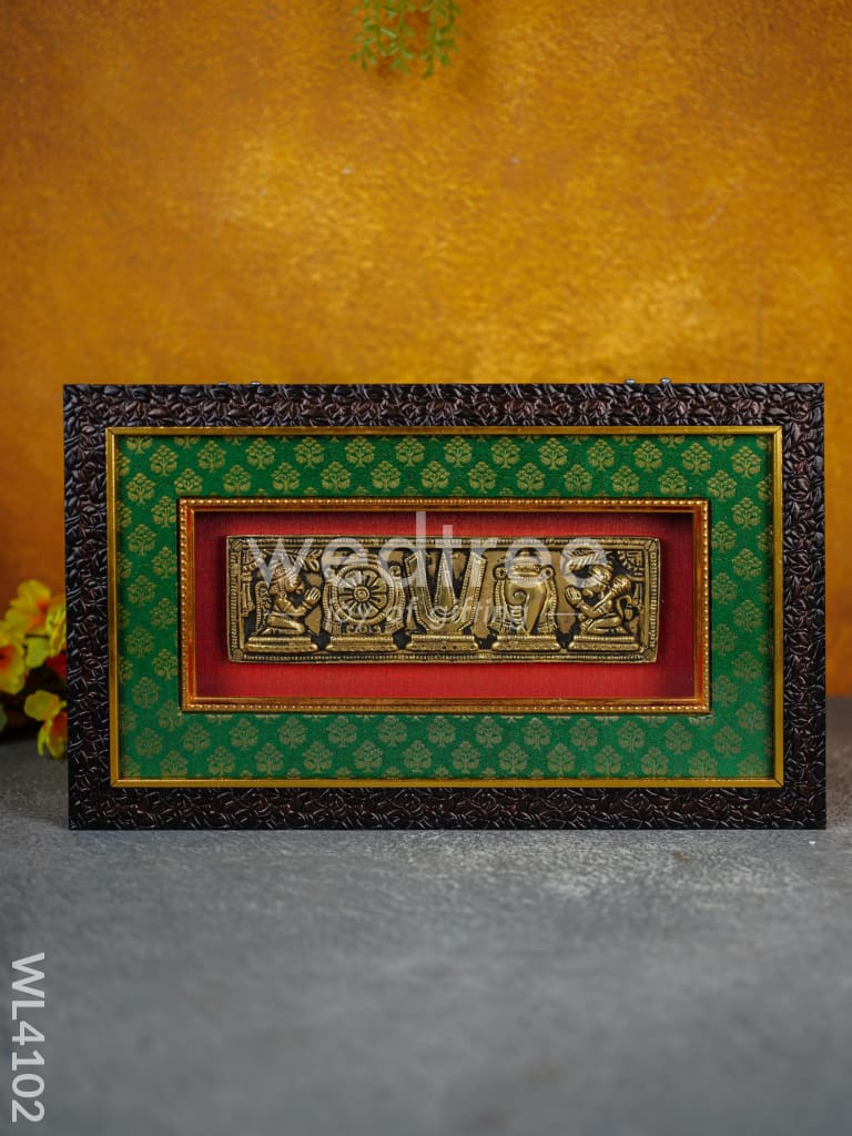 Frame: Brass Shankh Chakra Nama - WL4102
