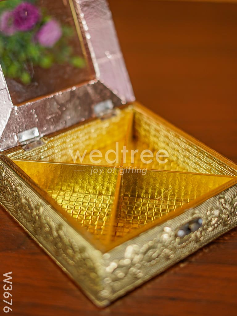 German Oxidised Transparent Dry Fruit Box 7 X 7 inch - W3676