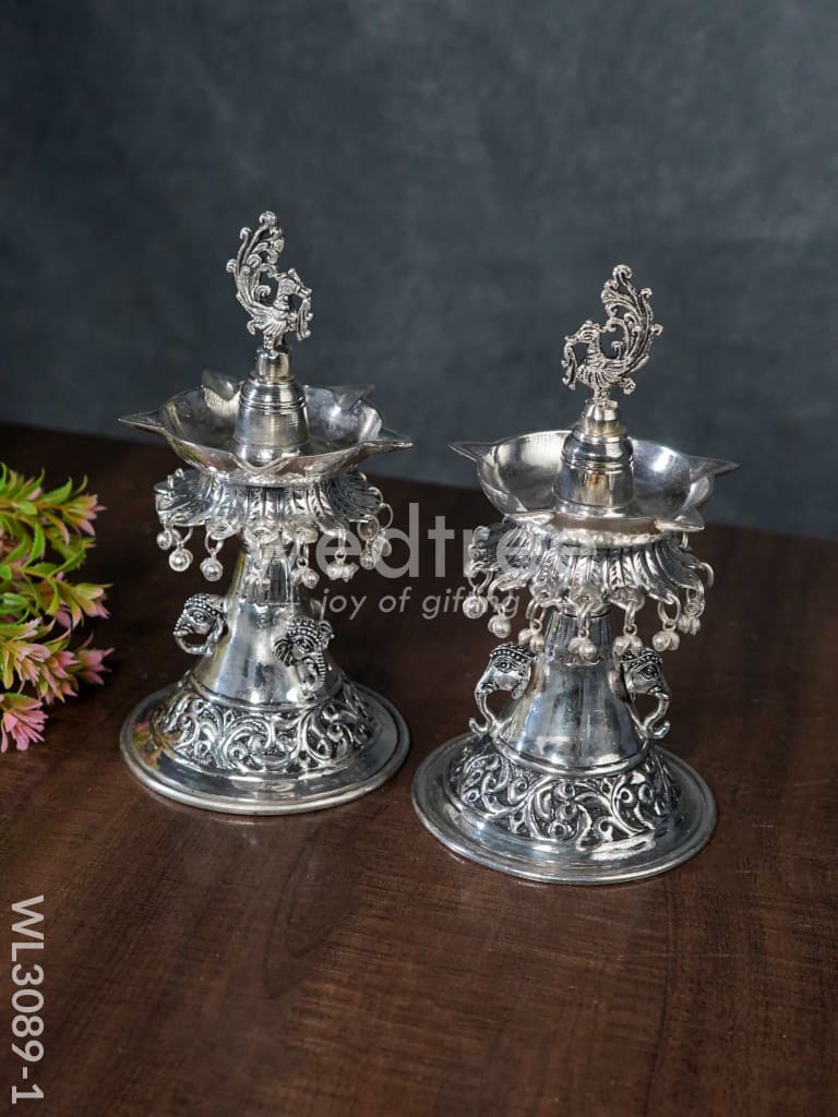 German Silver 5-Face Annapakshi Diya - WL3089