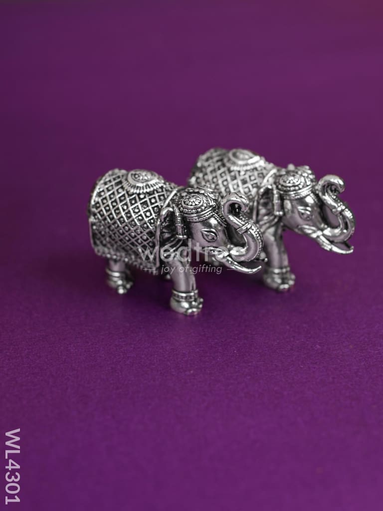 German Silver Antique Elephant - 1.8 inch - WL4301