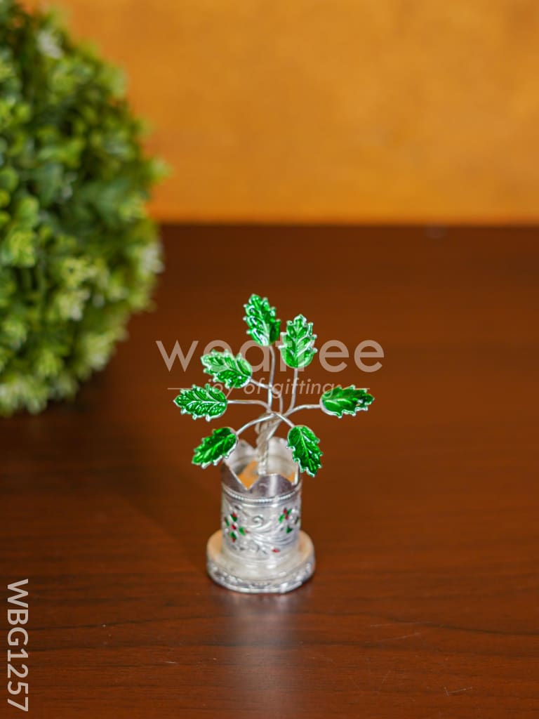 German Silver Tulasi Maadam - 4 inch - WBG1257