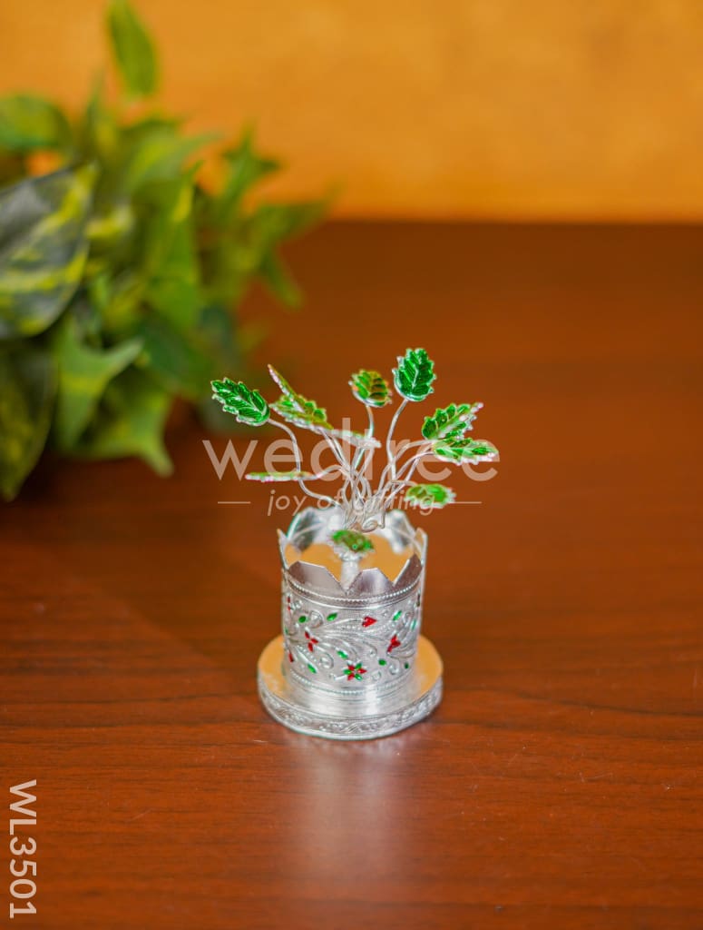 German Silver Tulasi Maadam - 5 inch - WL3501
