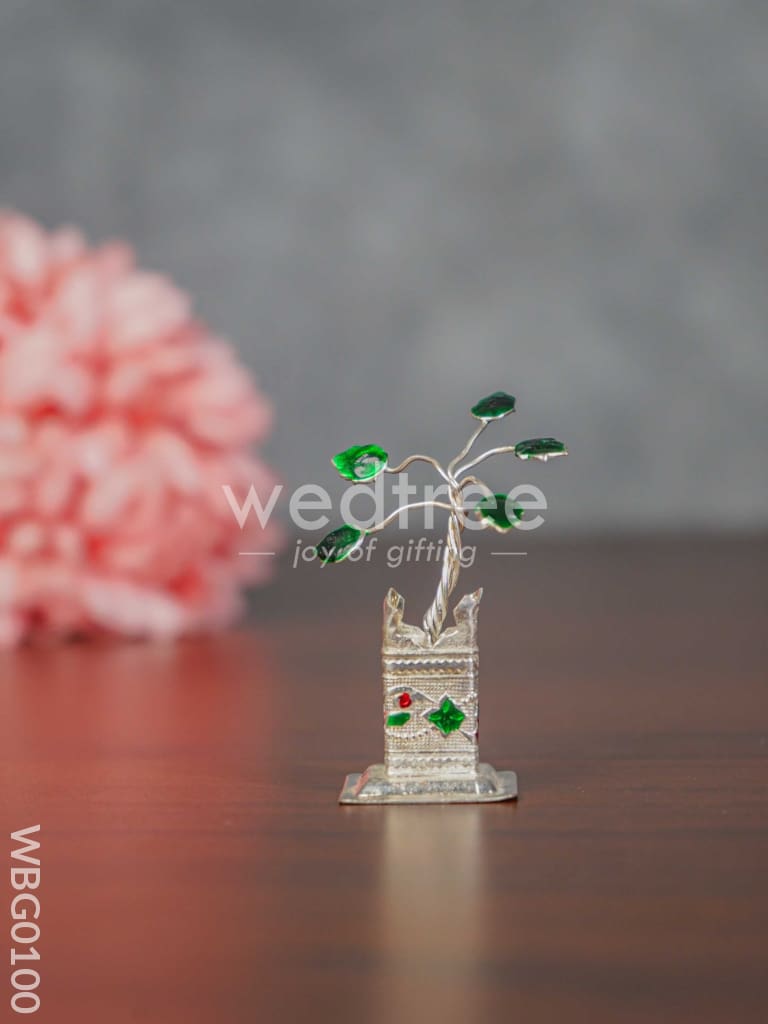 German Silver Tulasi Maadam with Green Leaves - WBG0100