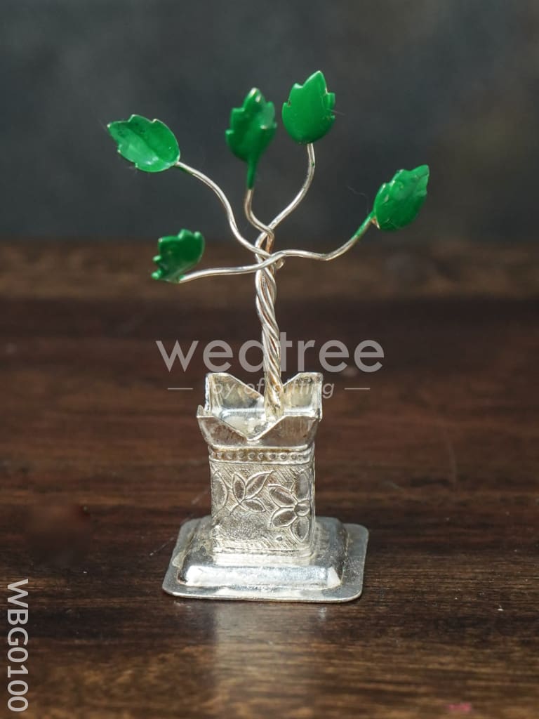 German Silver Tulasi Maadam with Green Leaves - WBG0100