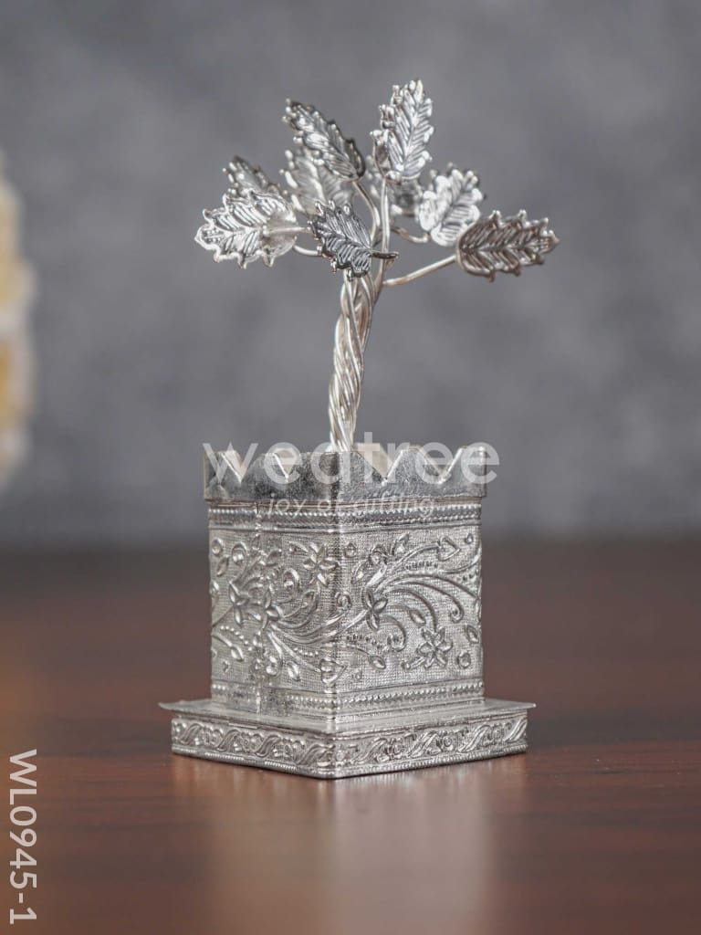 German Silver Tulasi Maadam - WL0945